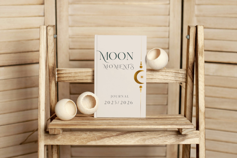 Read more about the article Moon-Moments Journal